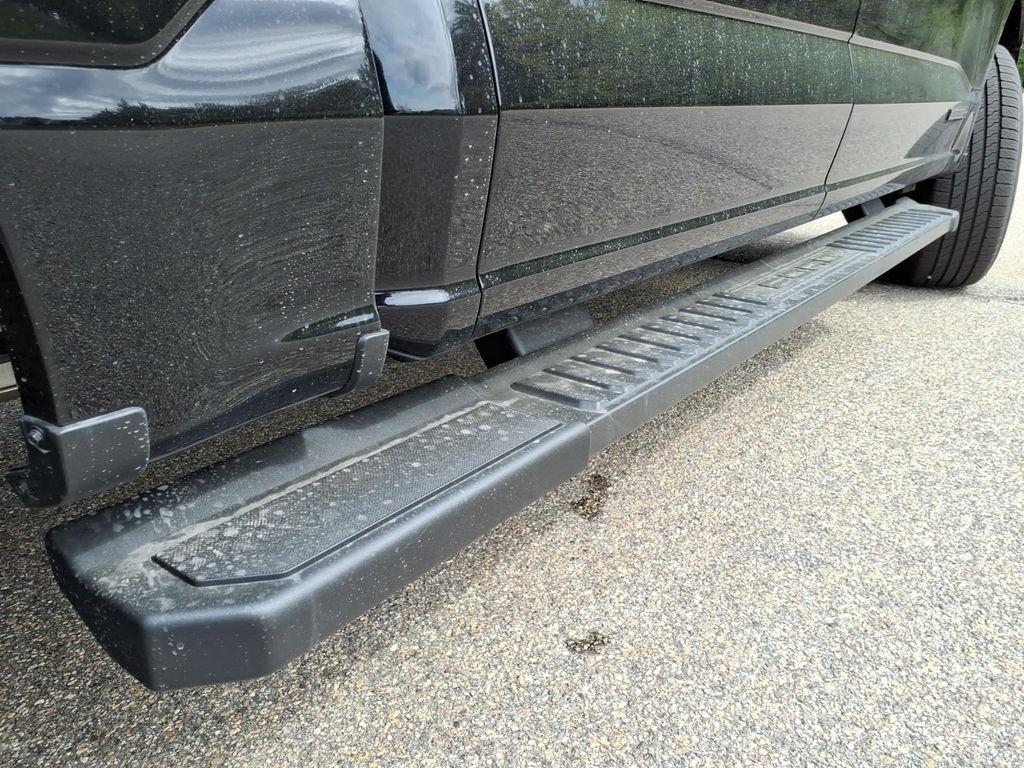 New 2026 Agate Black Metallic Ford Lariat® image 11