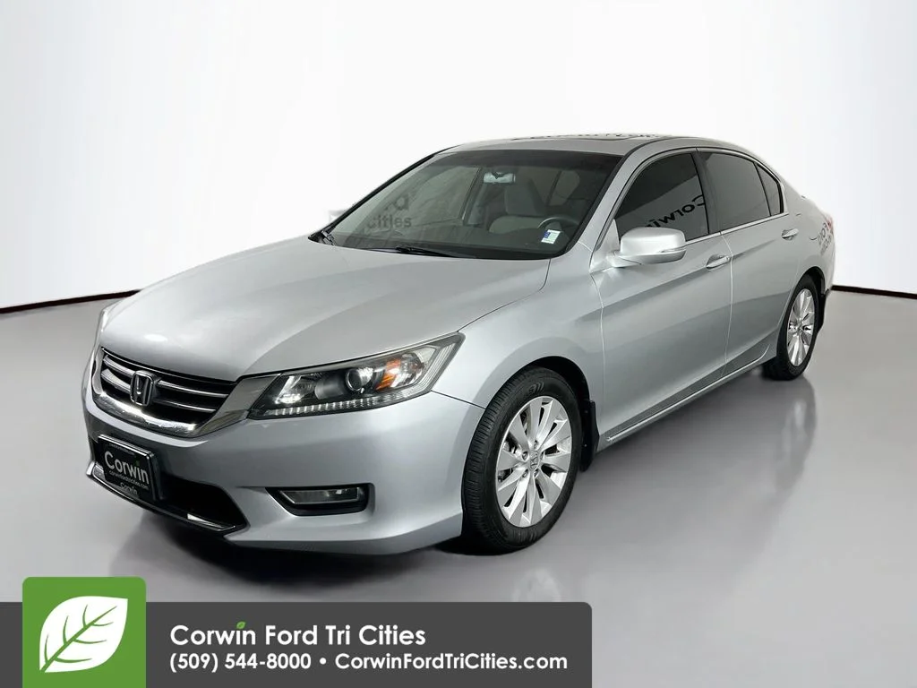 Used 2013  Honda EX image 5