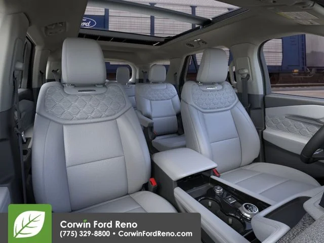 New 2026 Star White Metallic Tri-Coat Ford Platinum image 11