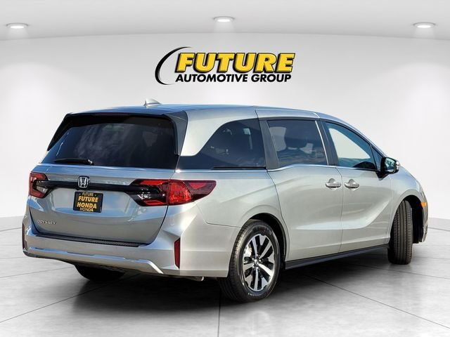 Used 2025  Honda EX-L image 4