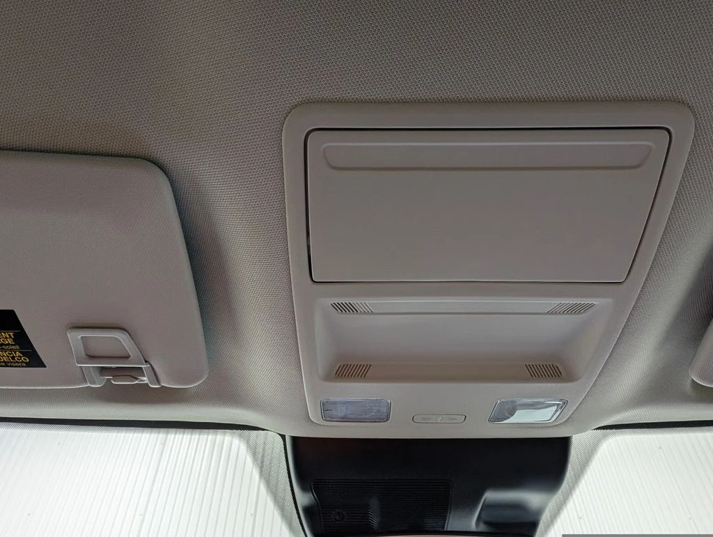 New 2026 Oxford White Ford Lariat® image 9