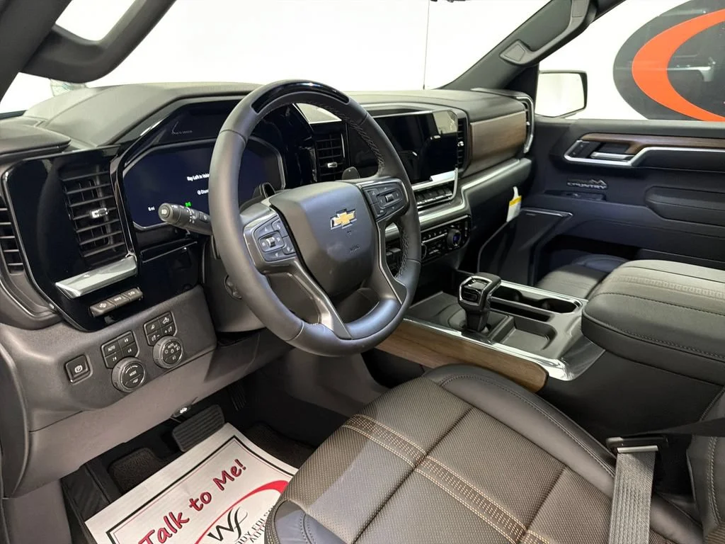 New 2026 Black Chevrolet High Country image 14