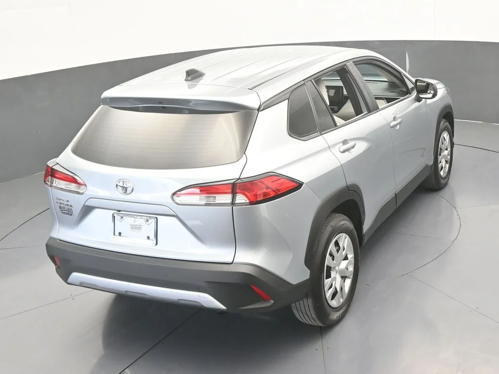 Used 2025 Silver Toyota L image 46