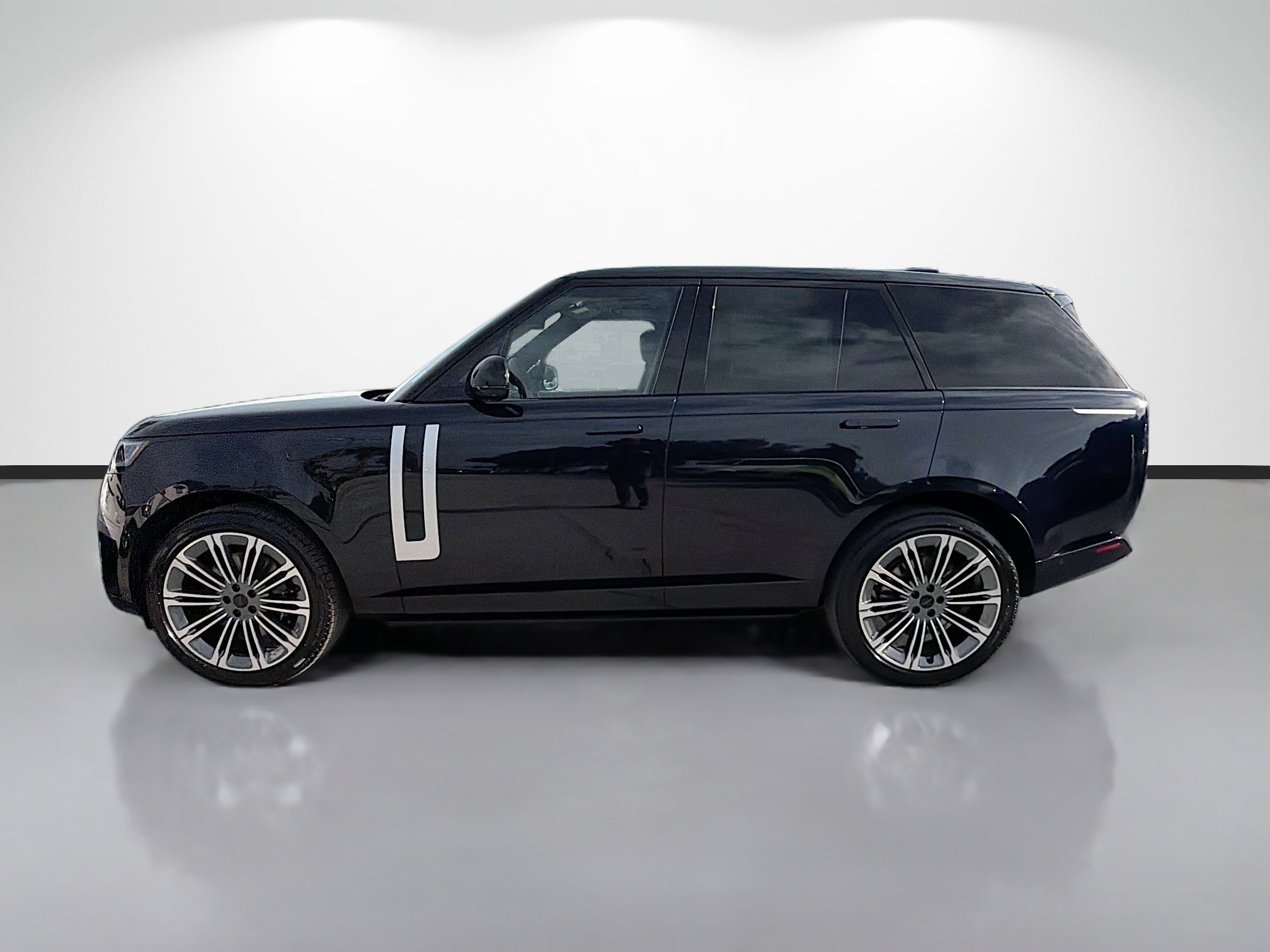 New 2026 Constellation Blue Ultra Metallic Gloss LAND ROVER Autobiography image 2