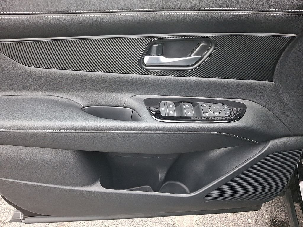 2025 Nissan Murano SV - Photo 13
