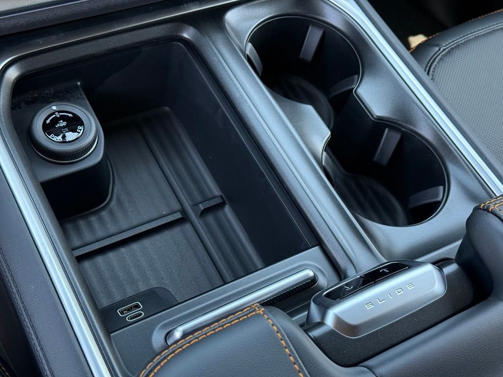 New 2027 Nocturnal Blue Metallic Ford Tremor® image 14
