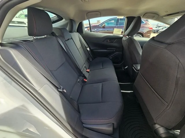 2026 Toyota Prius Plug-in Hybrid SE - Photo 24