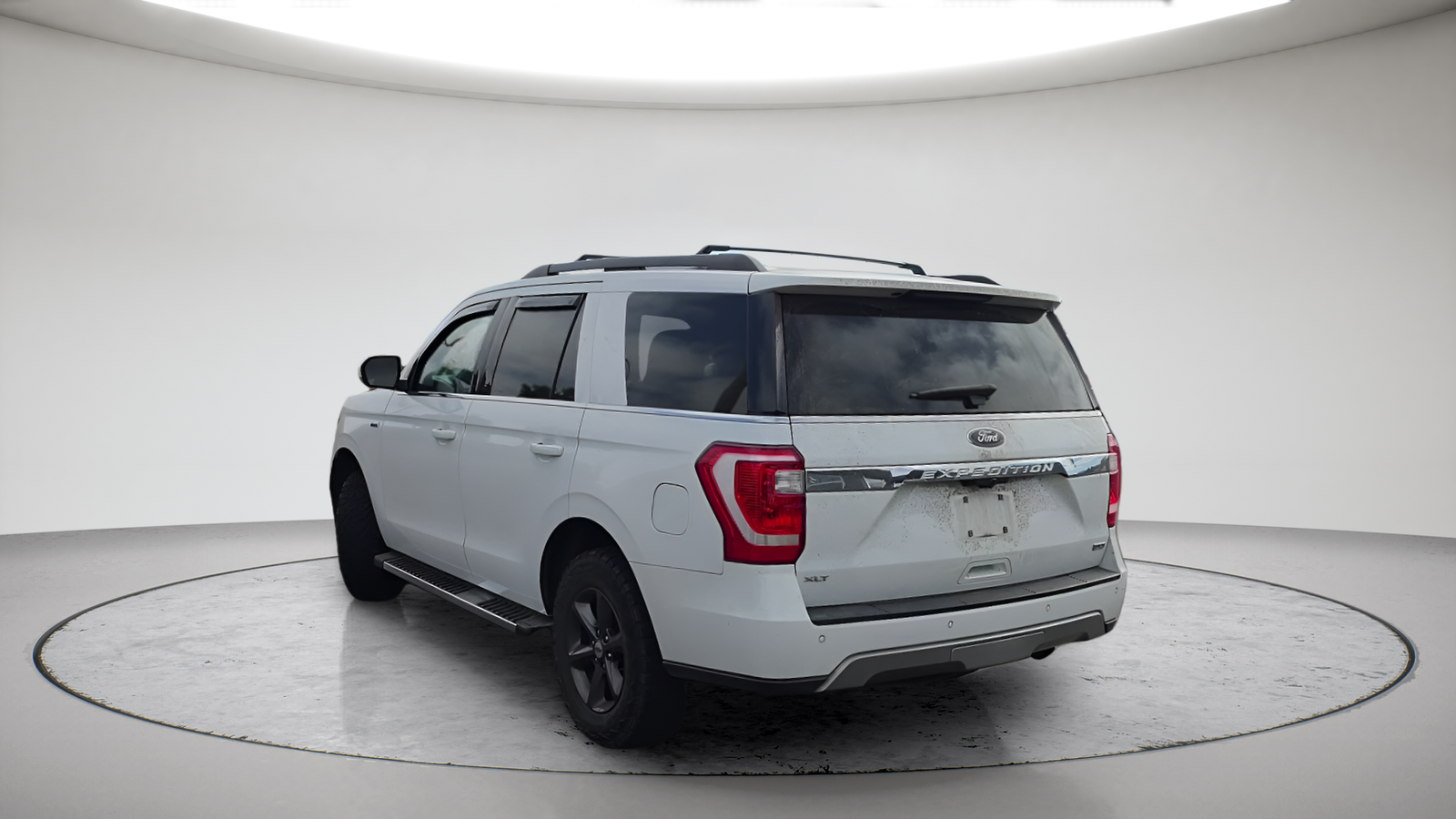 Used 2021 White Metallic Ford XLT image 9