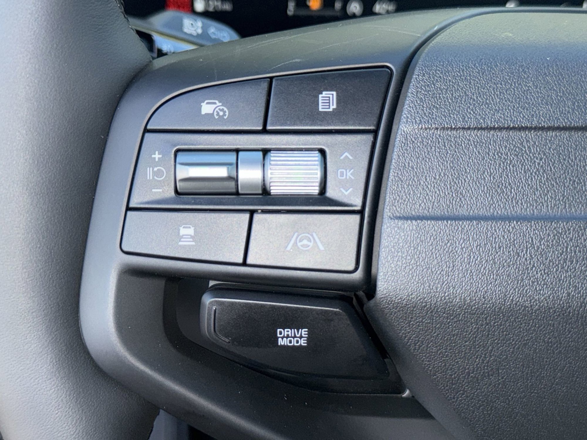 New 2026 Glacial White Pearl Kia SX-Prestige image 26