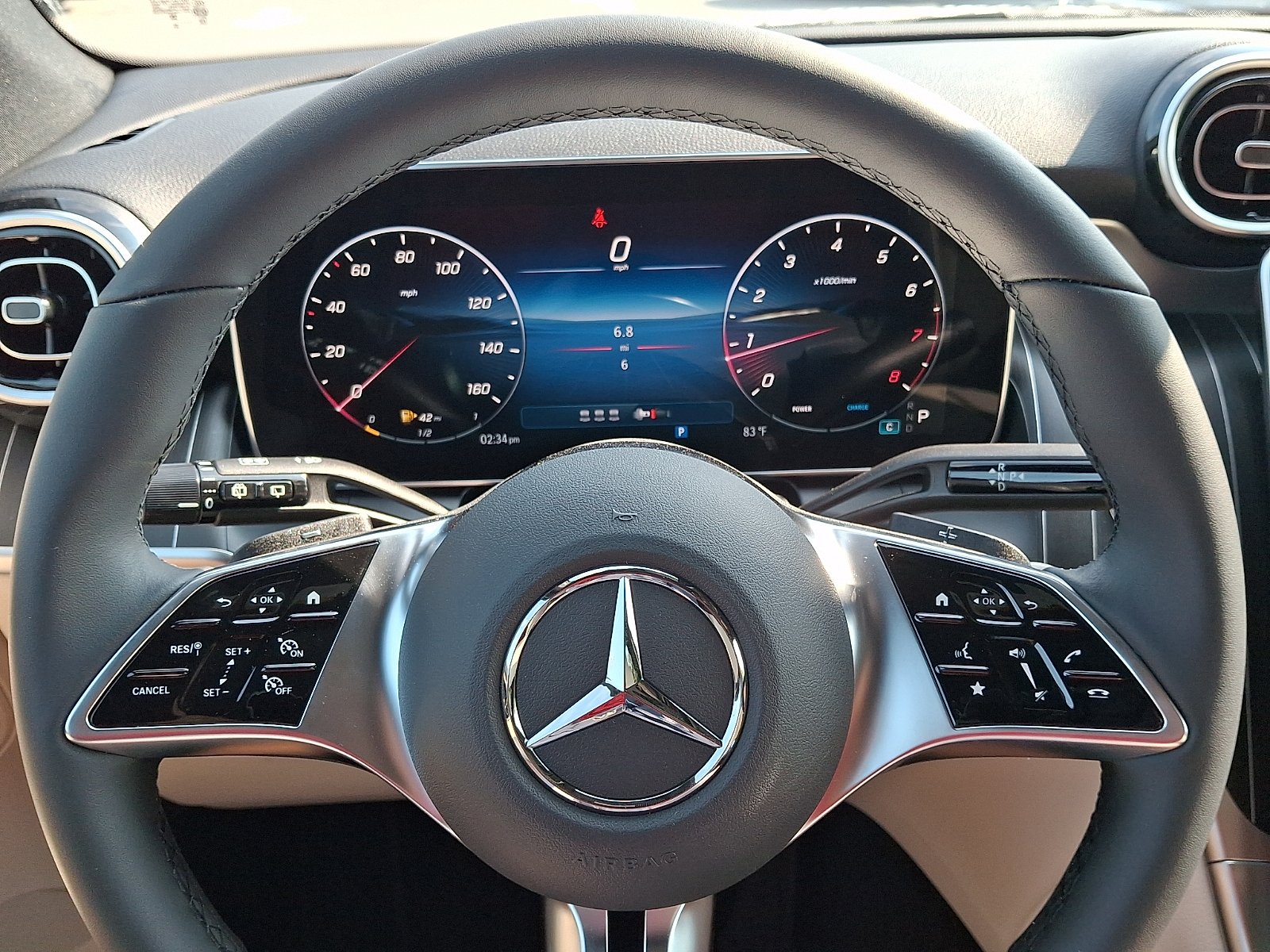 New 2026 Polar White Mercedes-Benz GLC 300 image 13
