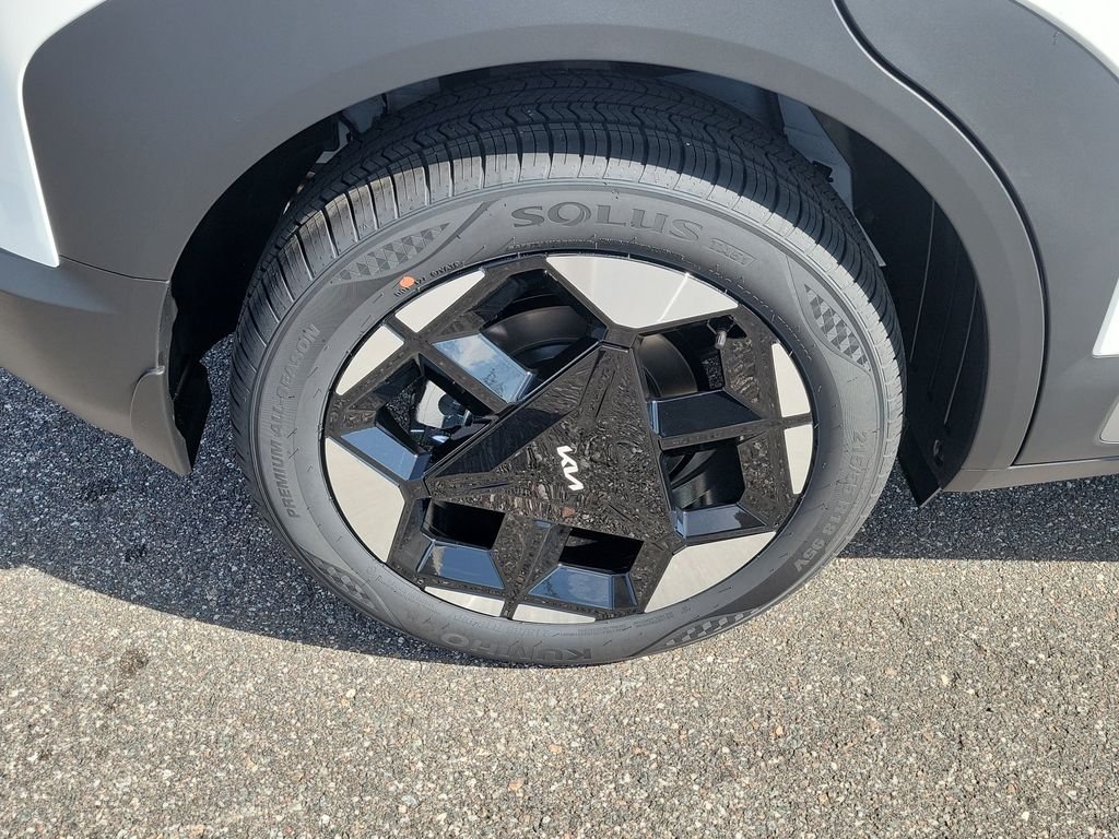 New 2027 Snow White Pearl Kia EX image 40