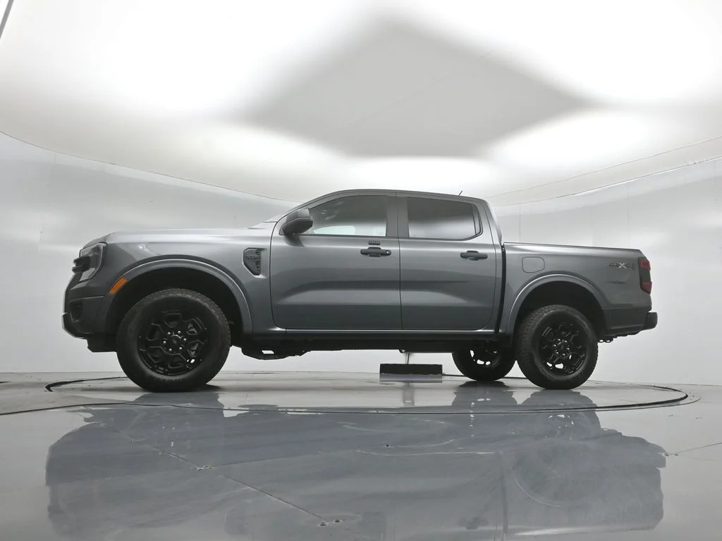 New 2026 Marsh Gray Ford XLT image 46