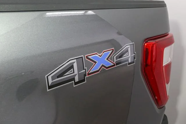 Used 2021 Gray Ford XL image 8