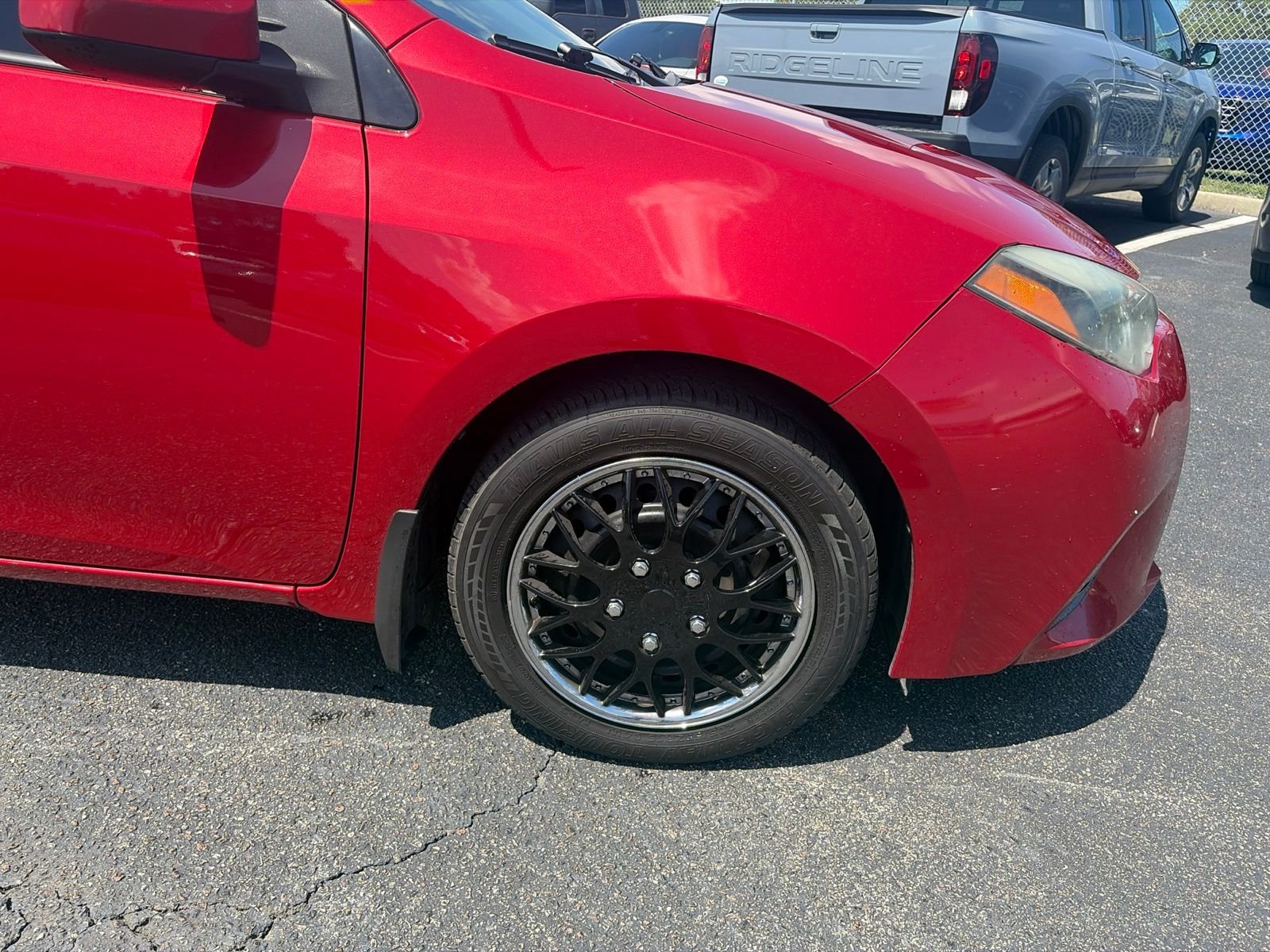 Used 2016 Red Toyota LE image 9