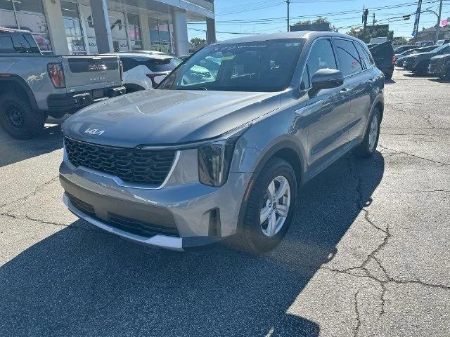 Used 2024 Silver Kia LX image 18
