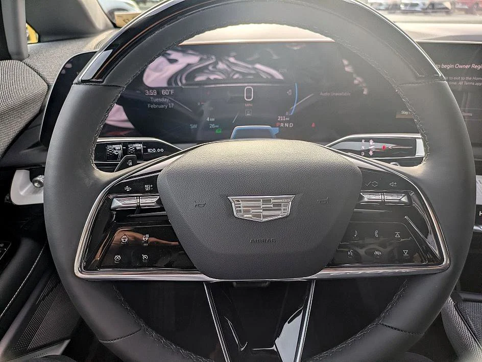 2025 Cadillac OPTIQ Luxury 2 - Photo 18