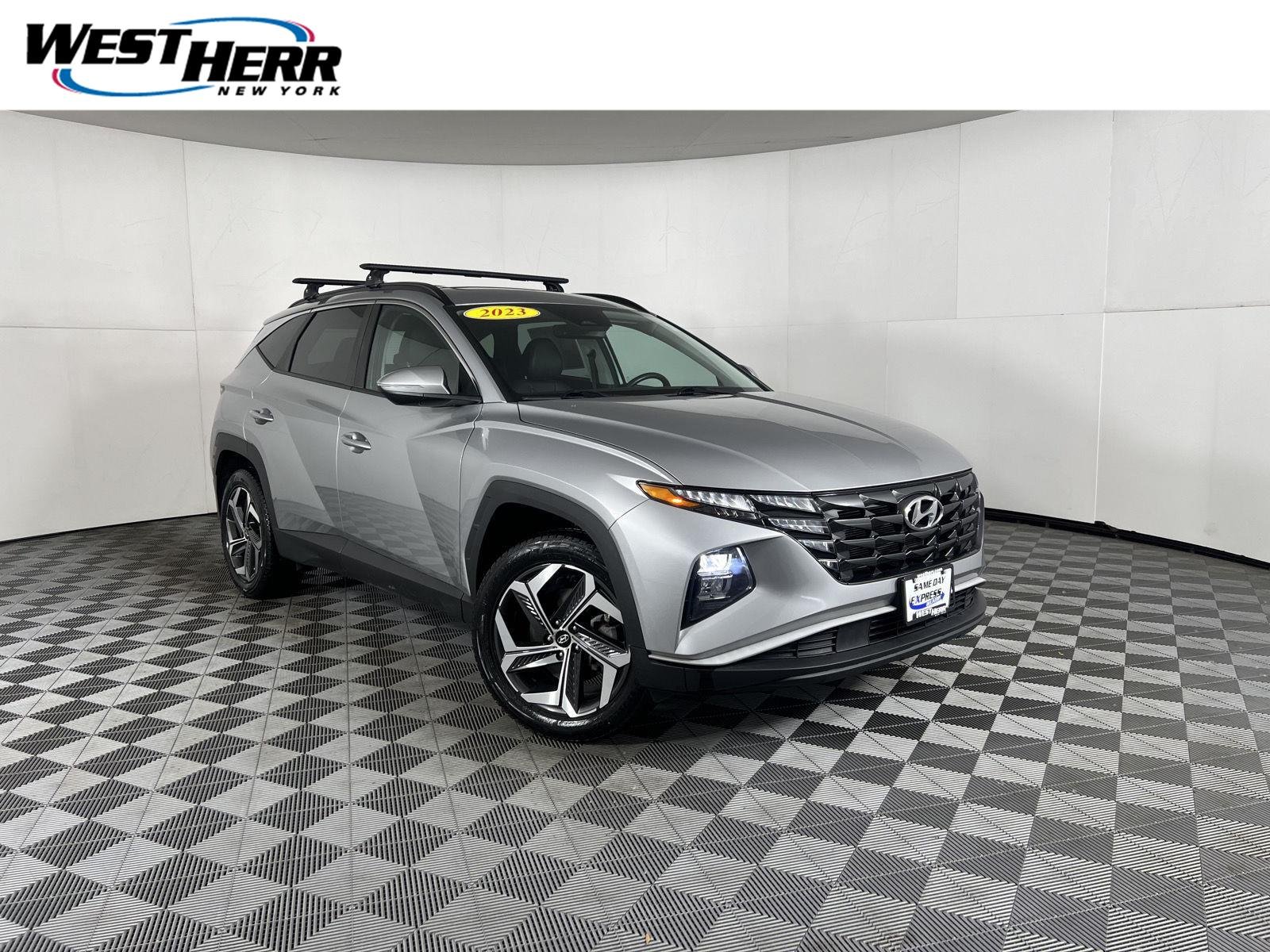 Used 2023 Shimmering Silver Hyundai SEL image 1