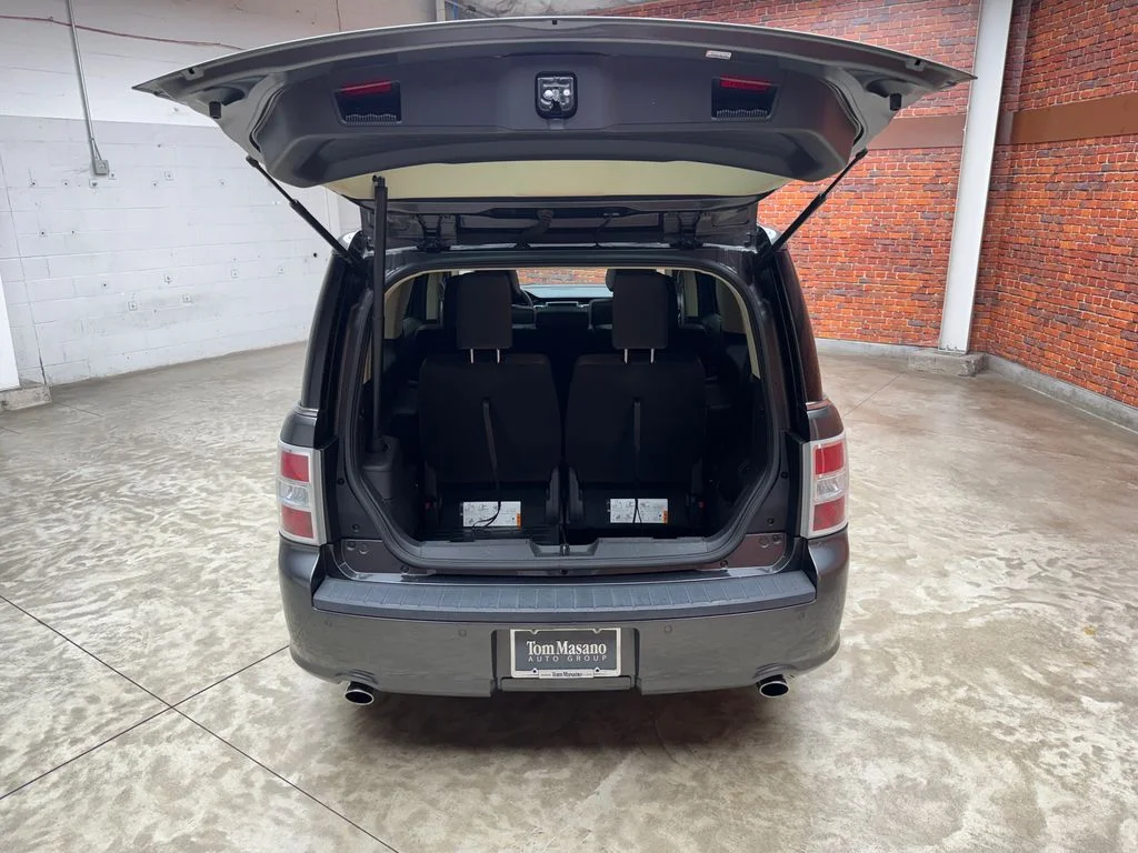 Used 2019 Magnetic Ford SEL image 27