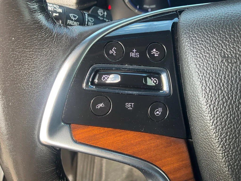 Used 2018 BLACK RAVEN Cadillac Luxury image 43
