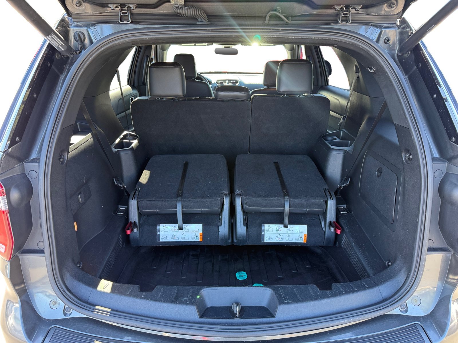 Used 2018 Magnetic Ford XLT image 17