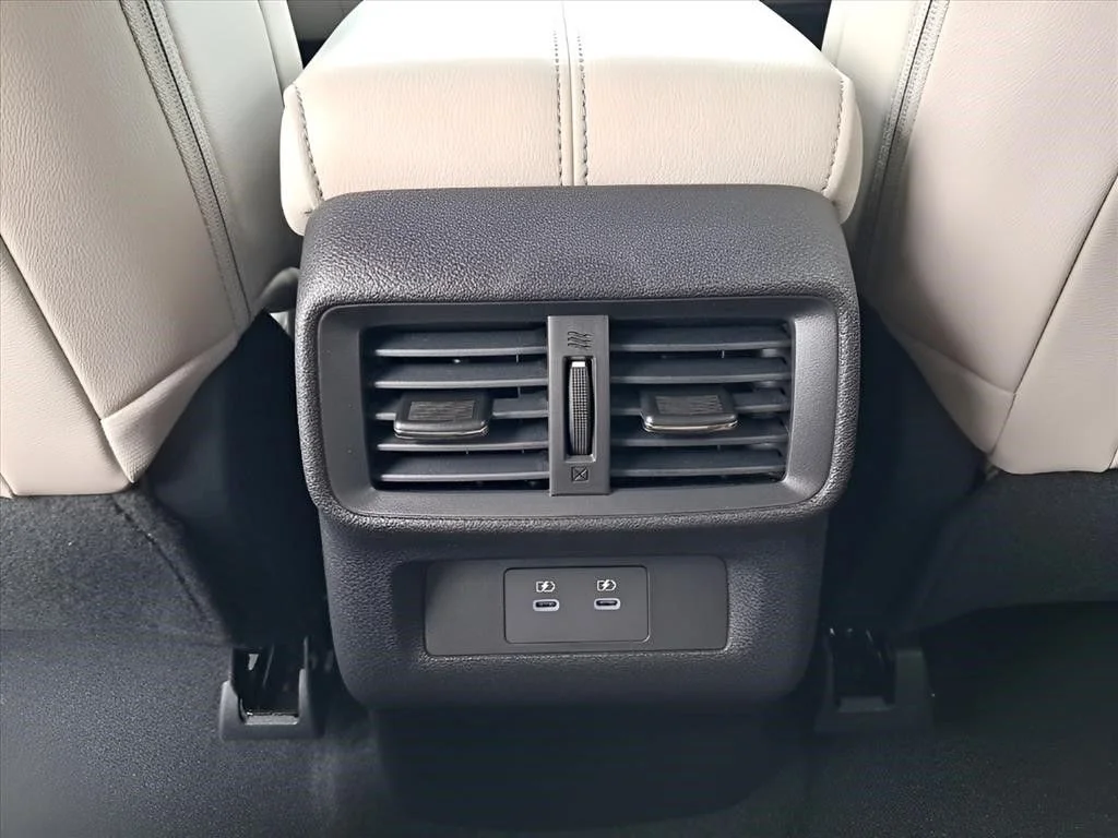 2025 Nissan Murano SL - Photo 24