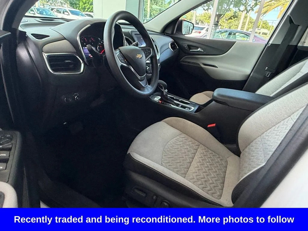 Used 2022 White Chevrolet LS image 10
