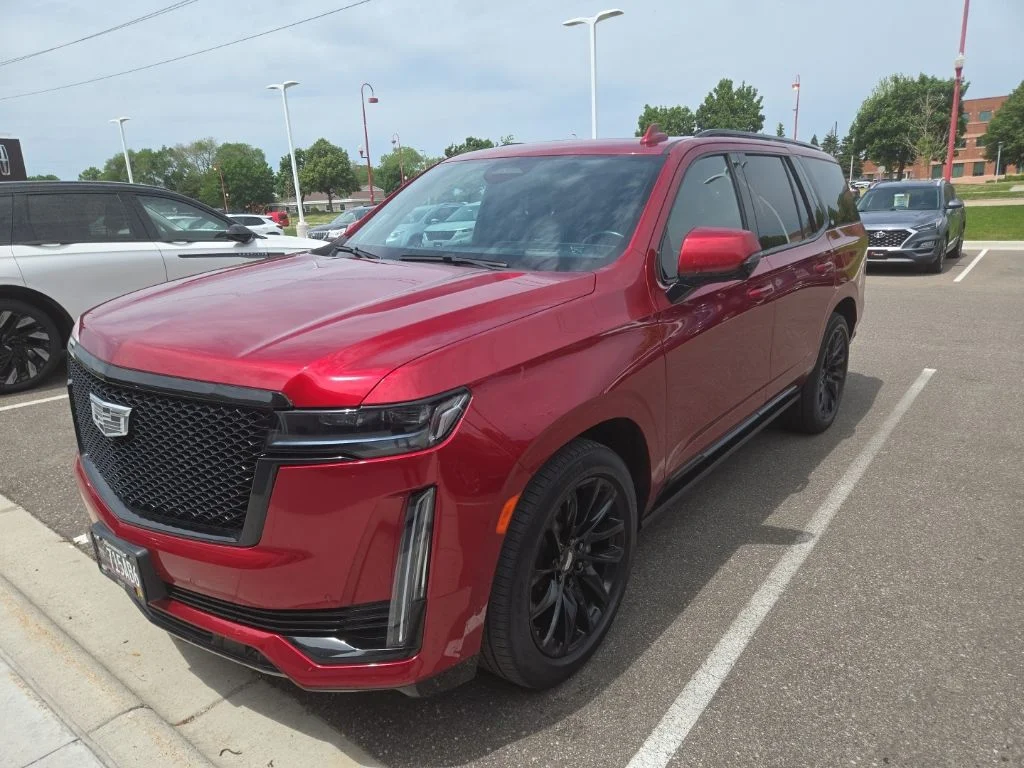 Used 2021 Red Cadillac Sport Platinum image 7
