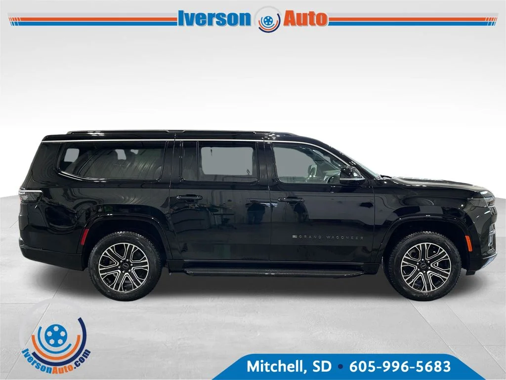 New 2026 Black Jeep  image 8