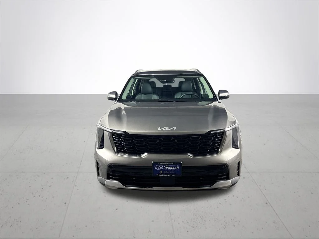 New 2026 Volcanic Sand Kia EX image 3