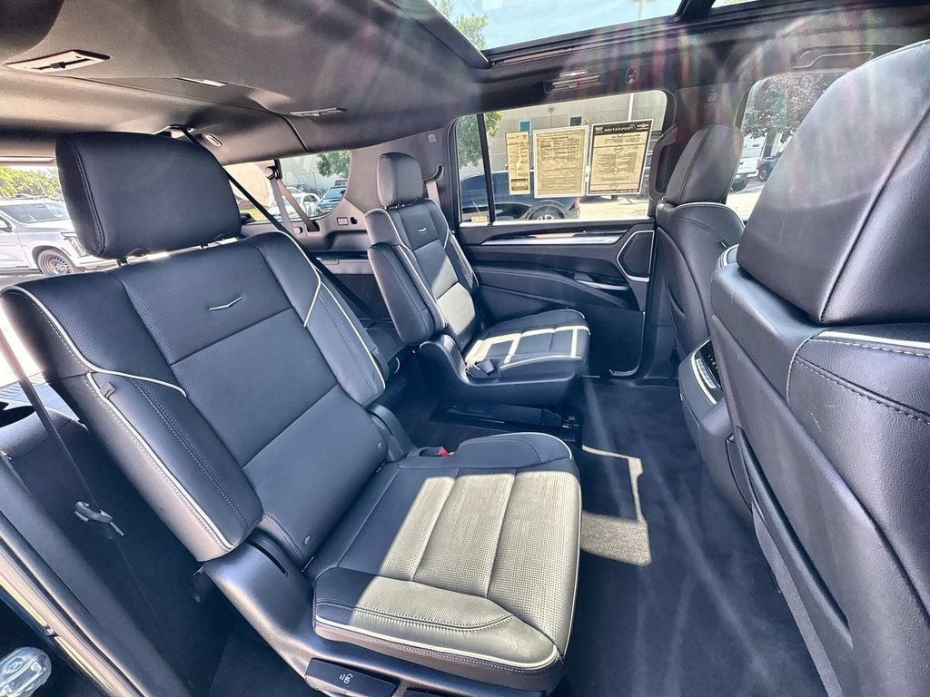 2026 Cadillac Escalade ESV Sport - Photo 39