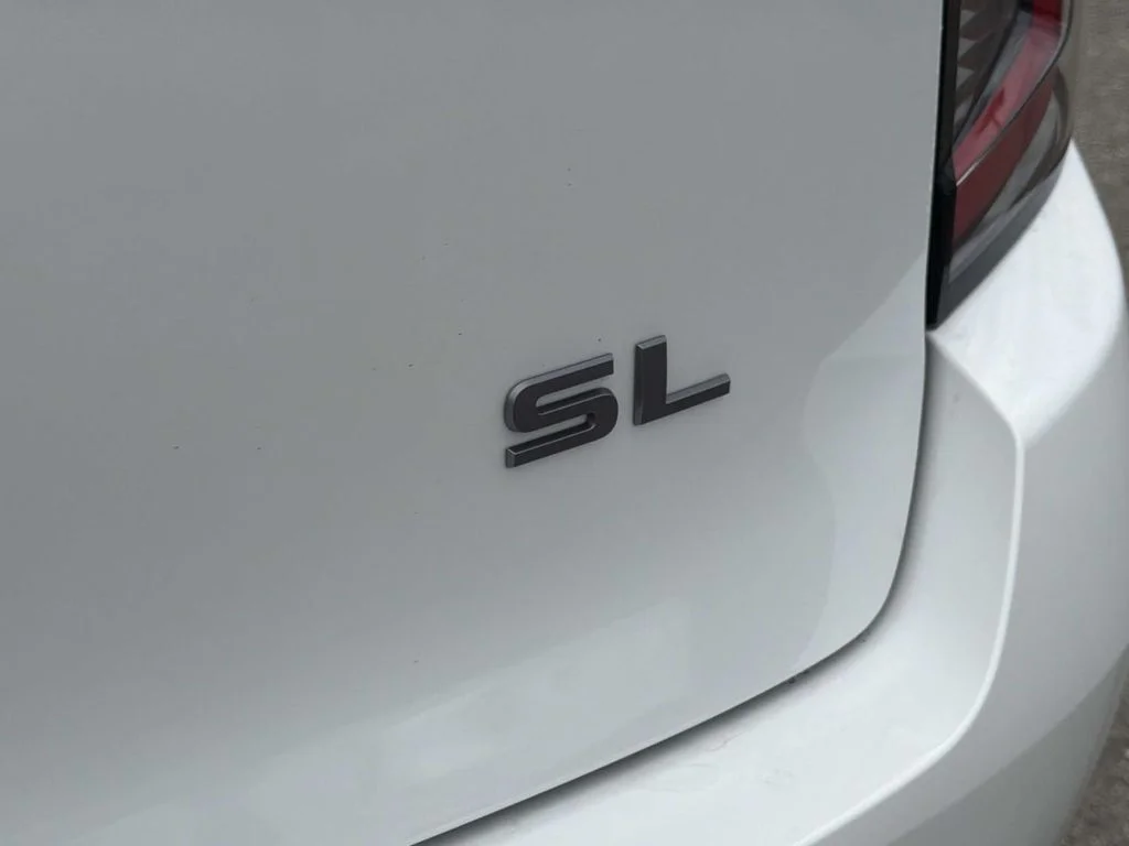 New 2026 Aspen White Tricoat Nissan SL image 30