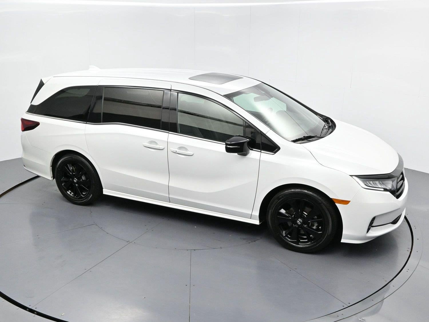 Used 2024 White Honda Sport image 34