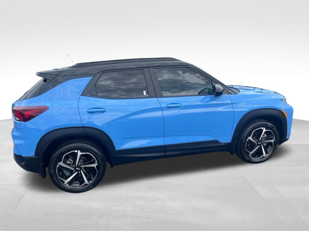 Used 2023 Blue Chevrolet RS image 6