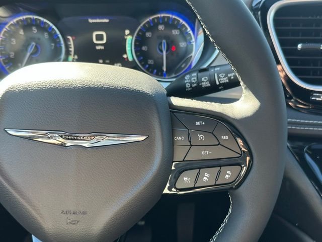 2026 Chrysler Pacifica Limited - Photo 22
