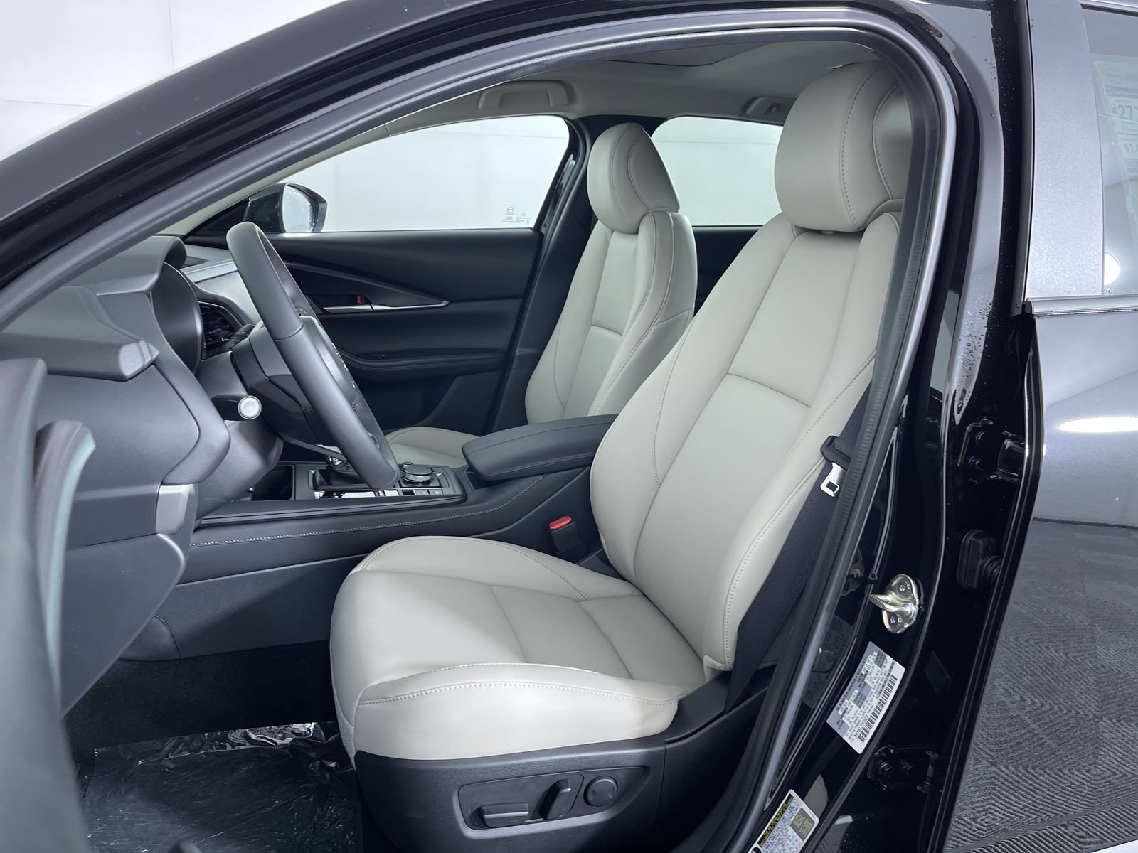 New 2026 Jet Black Mica Mazda 2.5 S Preferred image 14