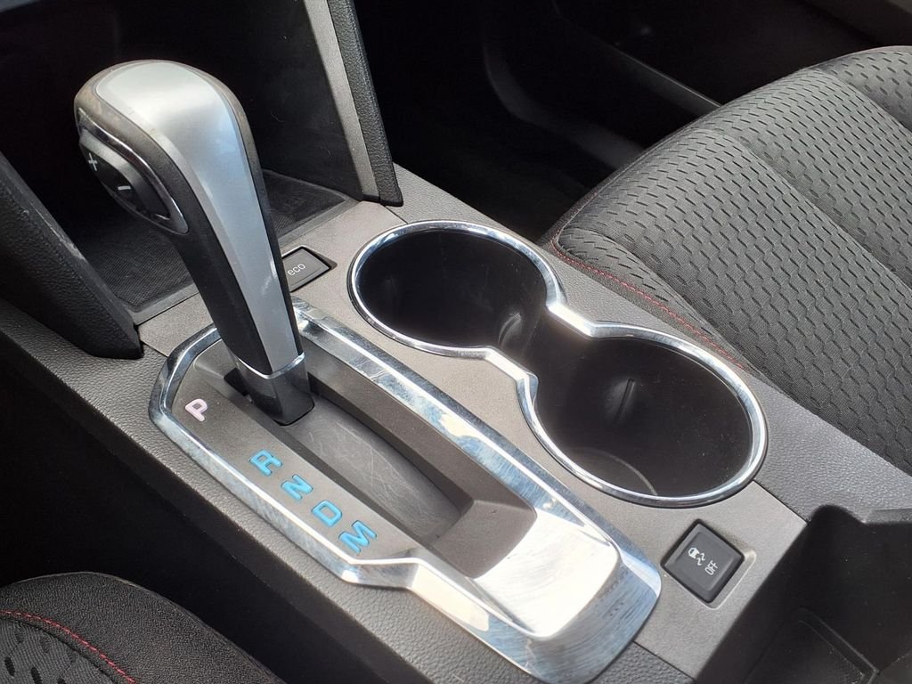 Used 2013 Silver Chevrolet LS image 21