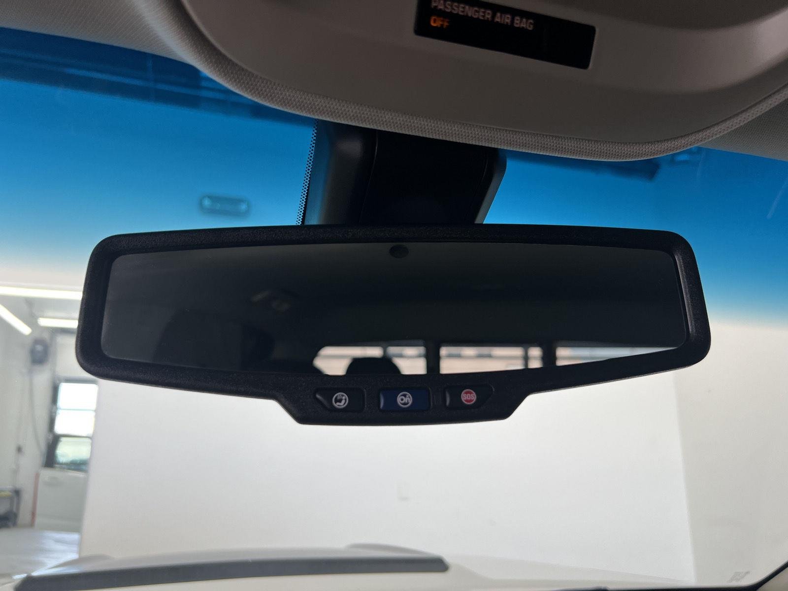 Used 2019 Summit White Chevrolet 4WD ZR2 image 25