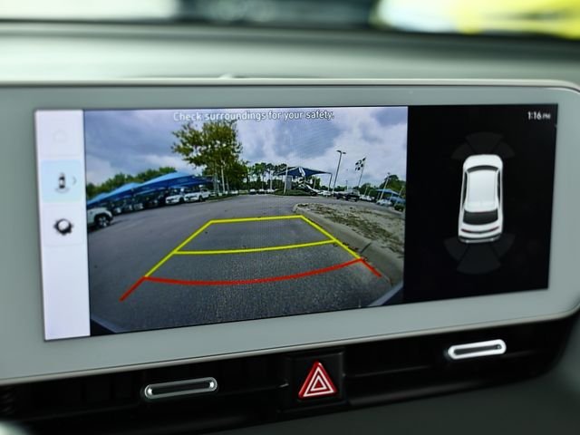Used 2024 Atlas White Hyundai SEL image 37
