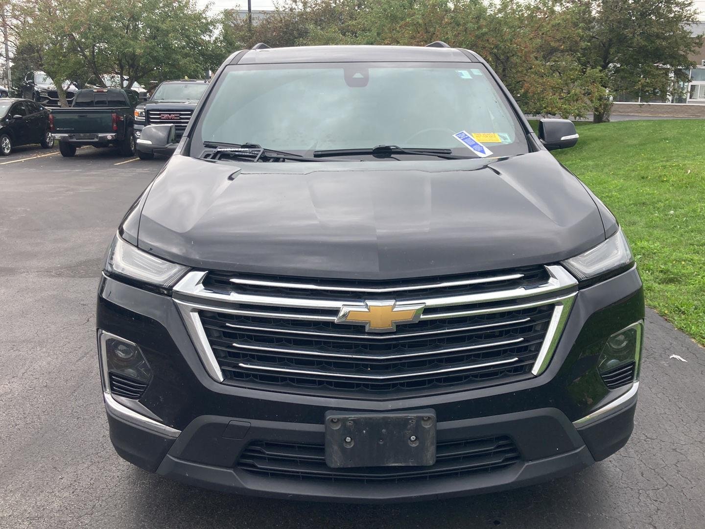 Used 2023 Mosaic Black Metallic Chevrolet LT Cloth image 2