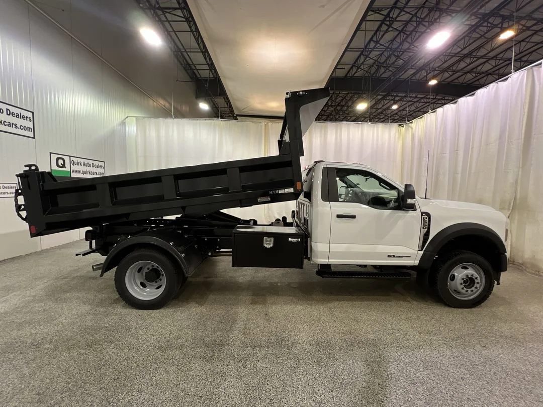 New 2026 Oxford White Ford F-550® XL image 19