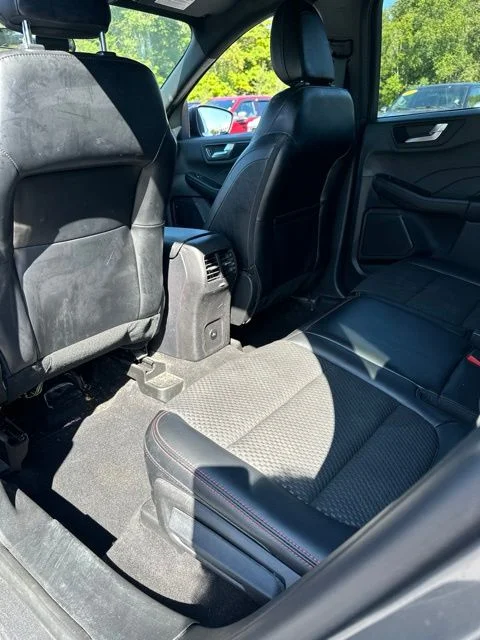 Used 2023 Gray Ford ST-Line image 12