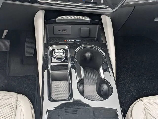 New 2026 Quartz Blue Metallic Buick Avenir image 20