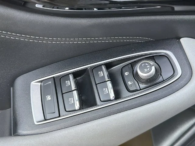 Used 2022 Gray Subaru Limited image 34