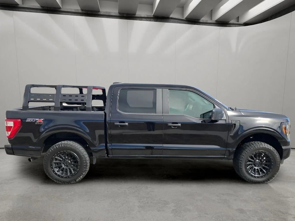 Used 2023 Agate Black Metallic Ford XL image 7