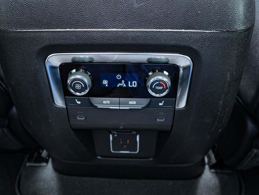 Used 2025 Black Chevrolet Premier image 42