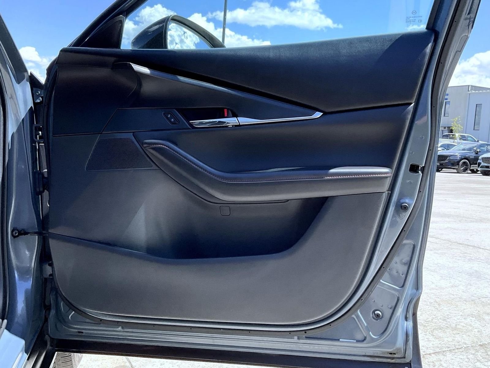 2023 Mazda CX-30 Carbon Edition - Photo 17