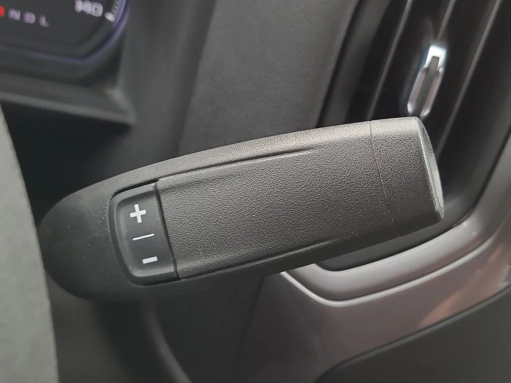 Used 2023 White Chevrolet WT image 26