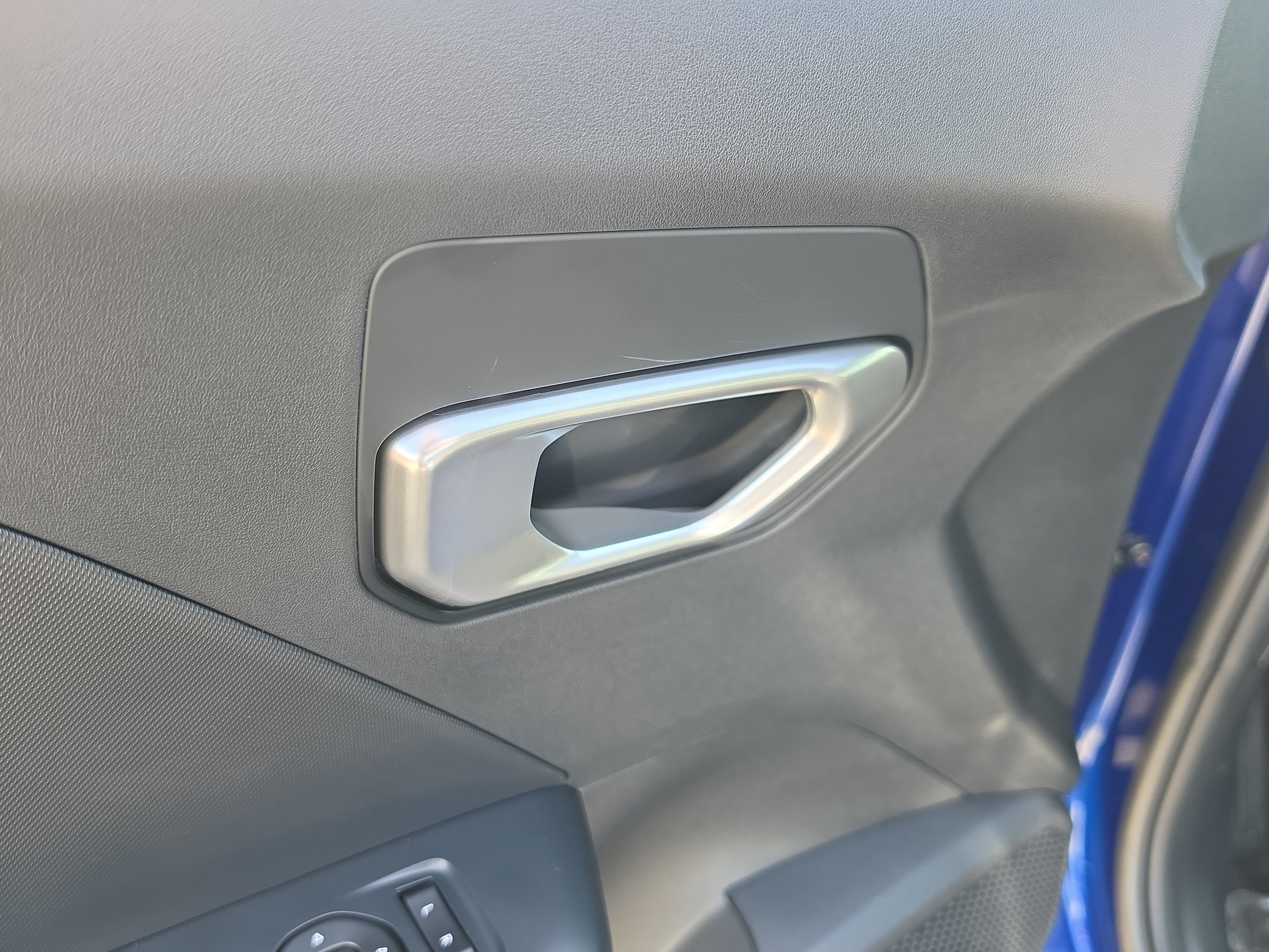 New 2026 Deep Sea Blue Kia LXS image 19