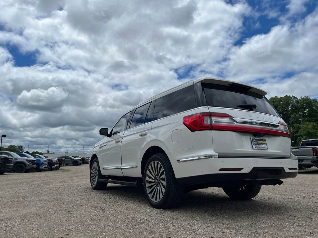 Used 2020 White Lincoln Reserve image 6