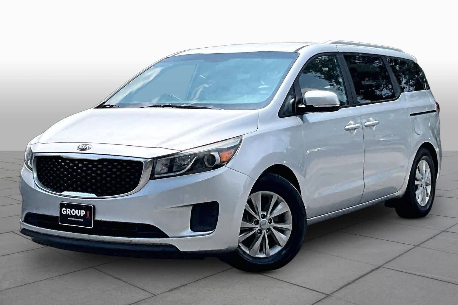 Pre-Owned 2016 Kia Sedona LX